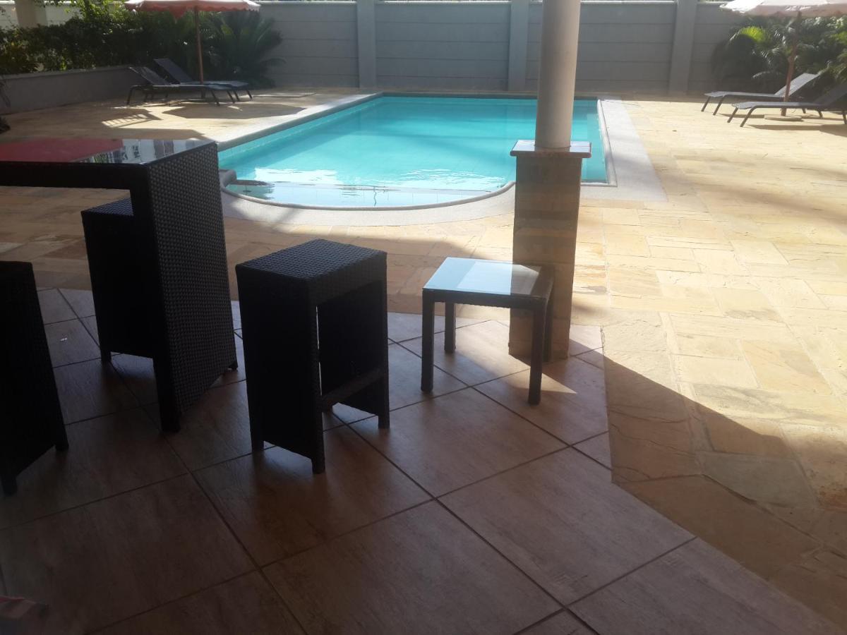 Shanzu Beach Apartment With Stunning Ocean View Mwakirunge Luaran gambar