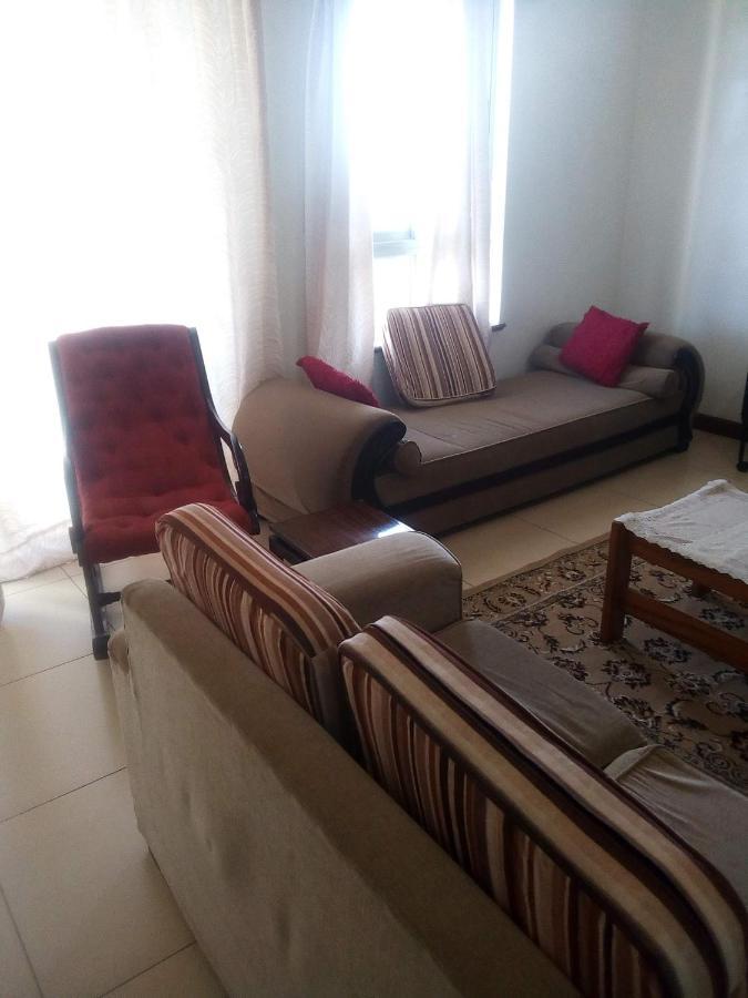Shanzu Beach Apartment With Stunning Ocean View Mwakirunge Luaran gambar
